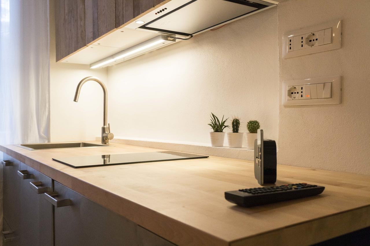 Lovely Studio D'Azeglio By Studio Vita Bologna Exterior photo